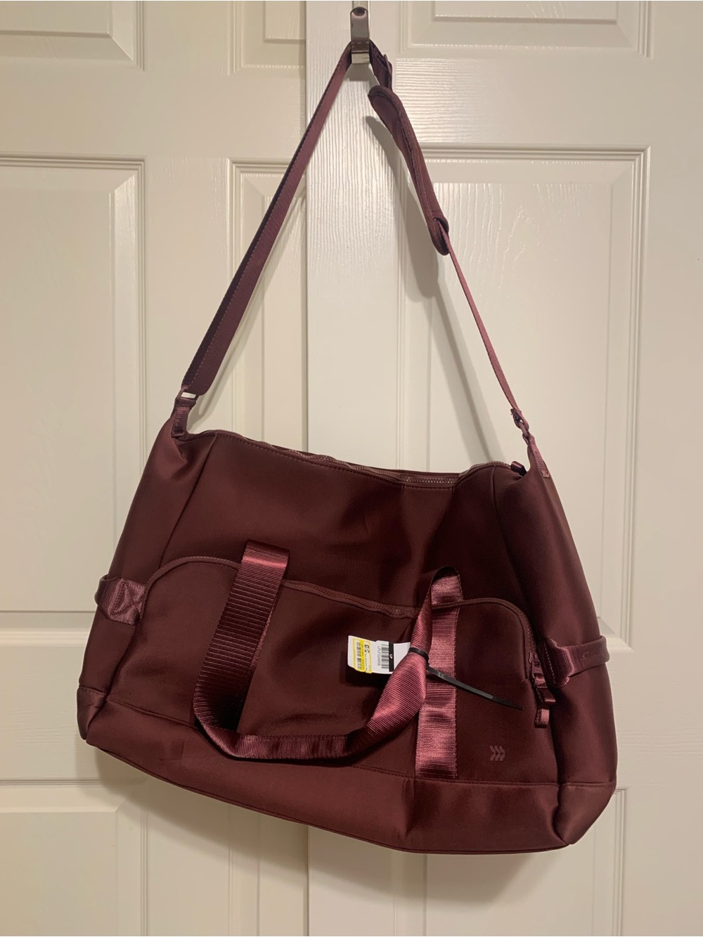 NWOT All in Motion Maroon Faux Neoprene Weekender Duffle Bag